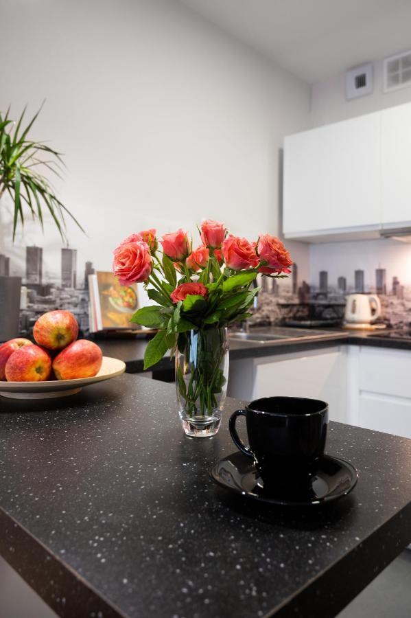 Easy Rent Apartaments - Silver 9 Lublin Extérieur photo